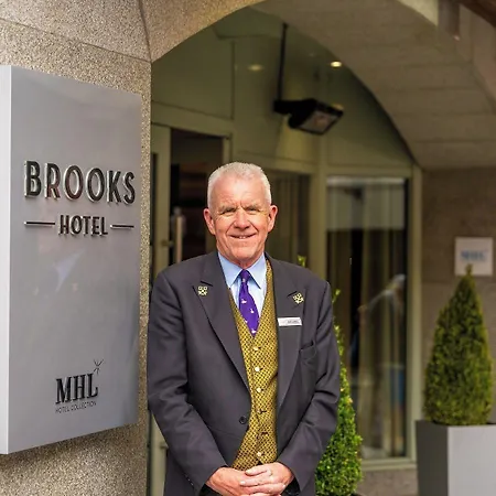 Brooks Δουβλίνο