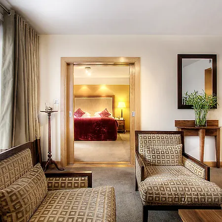 Ξενοδοχείο Brooks 4*