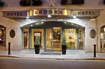 Brooks Отель