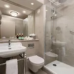 Otel Brooks 4*