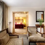 Otel Brooks 4*