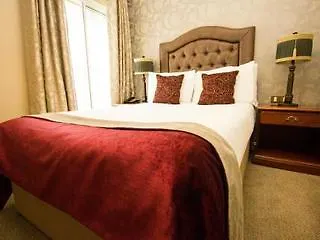 بروكس فندق 4*