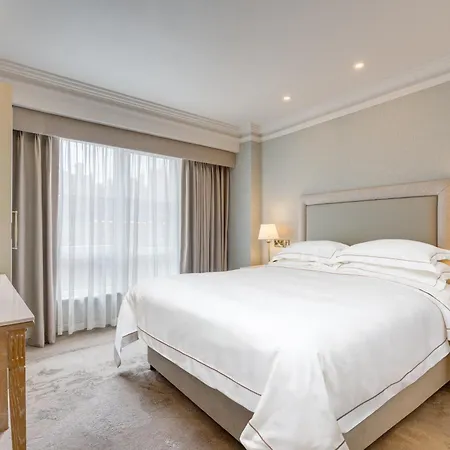 Brooks 4* Дублин