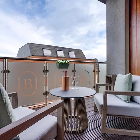 Brooks Hotel