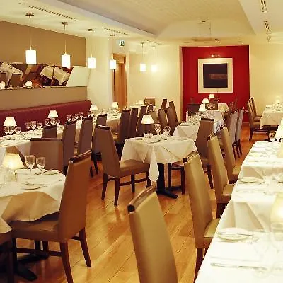 Brooks Hotel